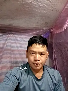 DungLuongg online show from 04/09/26, 02:00