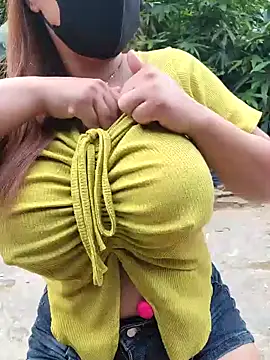 Akira sera online show from 11/05/25, 12:43