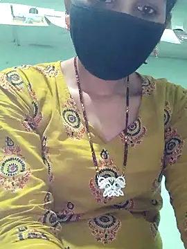 Snapshot of poojam93 chatting on 09/08/25, 02:49 poojam93 online show from 09/08/25, 02:49