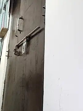 poojam93 online show from 12/14/25, 01:55