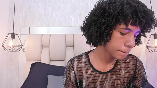 Johan gz  online show from 09/15/25, 11:32