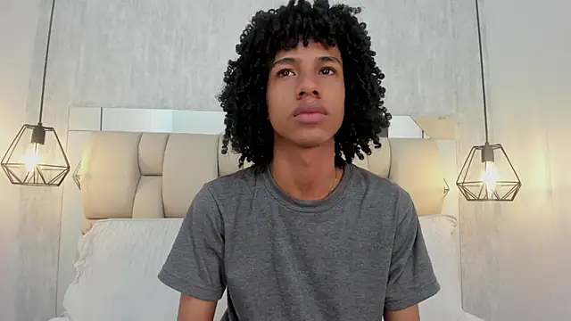 Snapshot of Johan_gz_ chatting on 02/18/26, 11:39 Johan gz online show from 02/18/26, 11:39