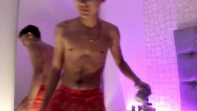 Snapshot of Lucien_Gray_ chatting on 12/03/25, 02:59 Lucien Gray online show from 12/03/25, 02:59