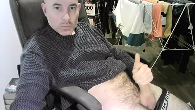 Snapshot of Chrisprngr chatting on 03/09/26, 08:35 Chrisprngr online show from 03/09/26, 08:35