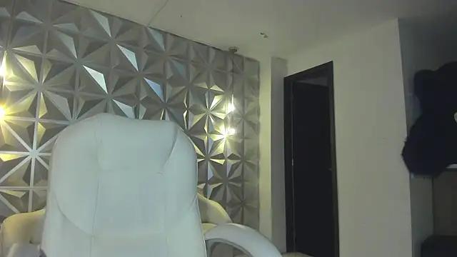 hellen tease online show from 03/10/26, 12:43