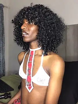 Trans fairy online show from 09/19/25, 06:41