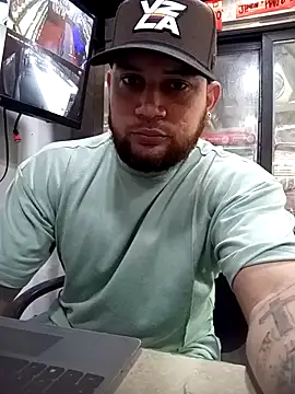 Catire10  online show from 10/29/25, 01:46