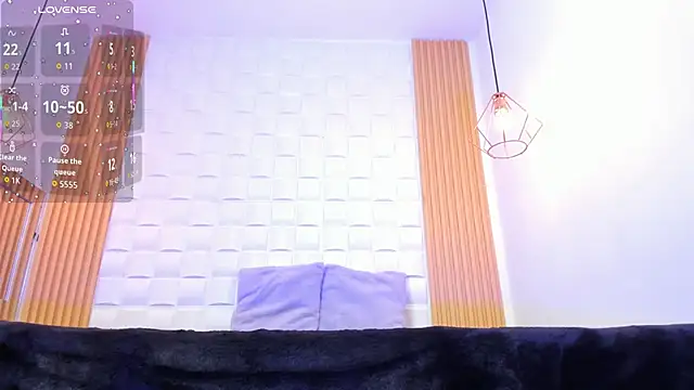 AriaBelle online show from 04/14/26, 11:05