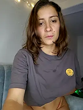 aytanna torrez online show from 11/23/25, 12:49