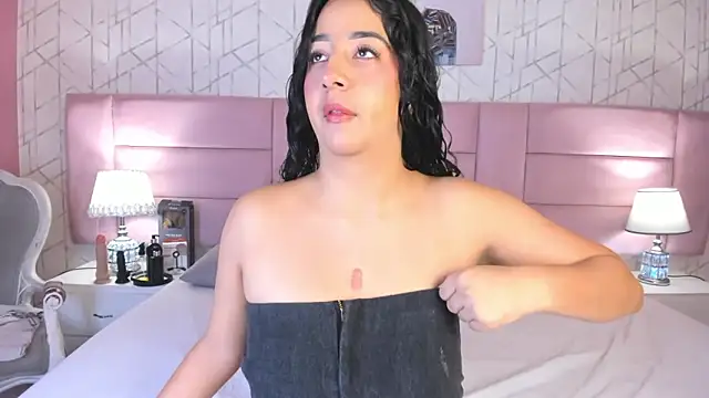 BellaSwwan online show from 11/27/25, 01:24