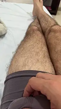 XUCRUTES42 online show from 12/05/25, 12:19