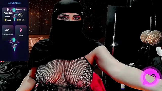 SultanaLayla online show from 11/26/25, 07:59