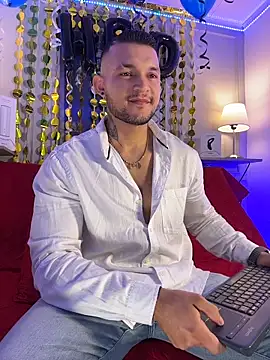 Marco Vega online show from 11/29/25, 09:45