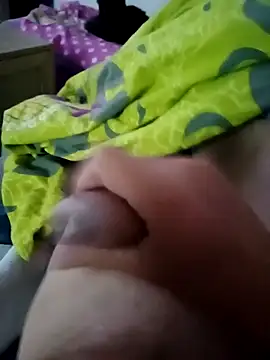 Micki2 online show from 09/28/25, 05:35