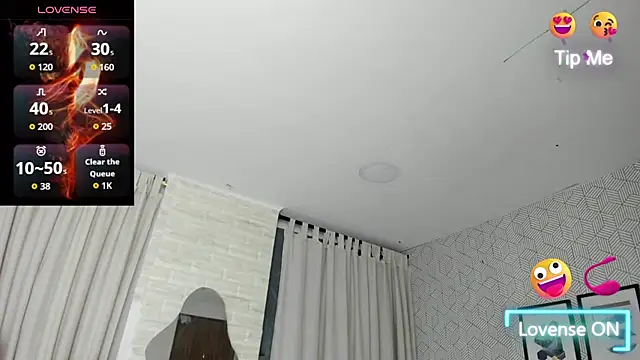 sweet  vanessa1 online show from 09/26/25, 03:43