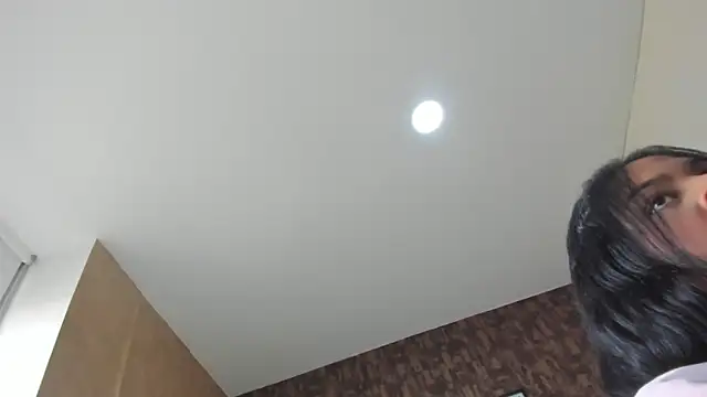 sweet  vanessa1 online show from 04/02/26, 08:17