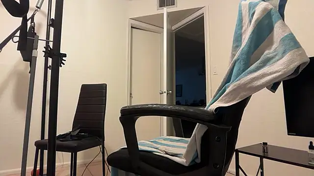 Piercedmuscle80 online show from 02/06/26, 02:05