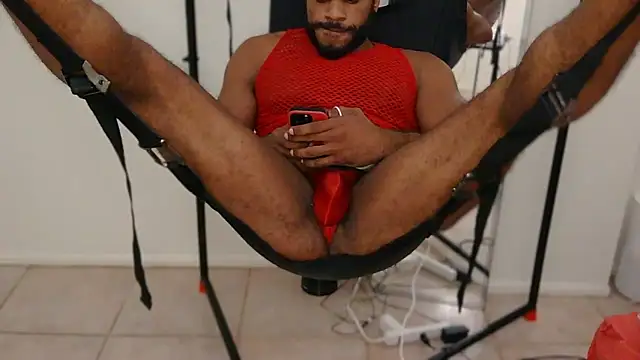 Piercedmuscle80 online show from 04/28/26, 10:37