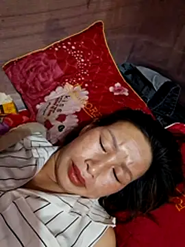 Snapshot of ngocngoc_cute chatting on 04/26/26, 03:53 ngocngoc cute online show from 04/26/26, 03:53