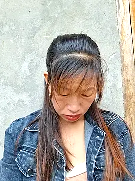 Snapshot of ngocngoc_cute chatting on 05/25/26, 12:49 ngocngoc cute online show from 05/25/26, 12:49