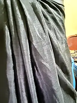 Snapshot of Swapna_Hyd chatting on 10/10/25, 05:28 Swapna Hyd online show from 10/10/25, 05:28