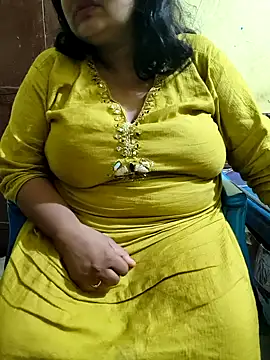 Snapshot of Swapna_Hyd chatting on 10/19/25, 09:59 Swapna Hyd online show from 10/19/25, 09:59