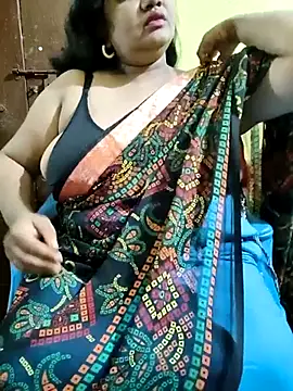 Snapshot of Swapna_Hyd chatting on 11/07/25, 04:40 Swapna Hyd online show from 11/07/25, 04:40