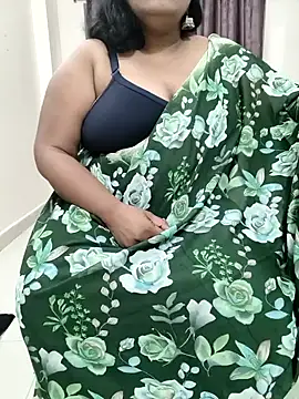 Snapshot of Swapna_Hyd chatting on 12/05/25, 04:10 Swapna Hyd online show from 12/05/25, 04:10