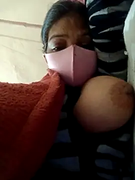 Snapshot of soni_yhakur chatting on 01/13/26, 12:16 soni yhakur online show from 01/13/26, 12:16