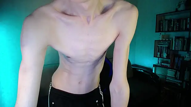 yes cute boy  online show from 02/13/26, 07:43