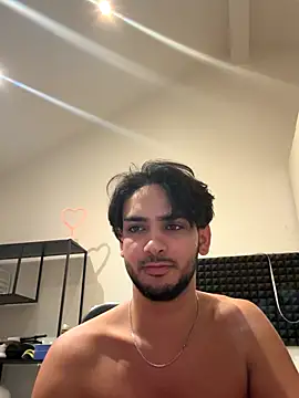 Gipsyboysteve online show from 10/28/25, 09:13