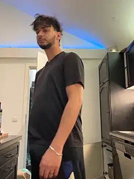 Gipsyboysteve online show from 11/24/25, 09:25