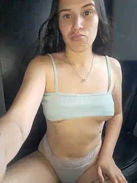 Snapshot of Sabrina_77 chatting on 09/09/25, 03:55 Sabrina 77 online show from 09/09/25, 03:55