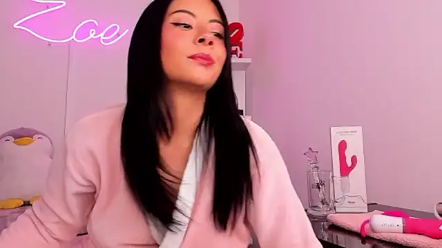 Snapshot of zoecams1 chatting on 02/09/26, 04:44 zoecams1 online show from 02/09/26, 04:44