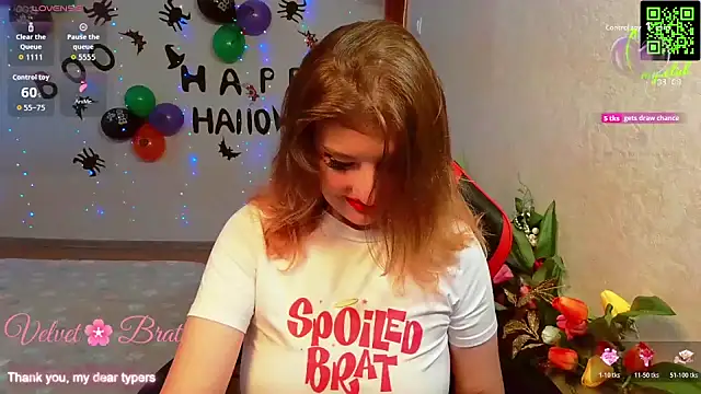 QueenInSilence online show from 10/19/25, 09:26