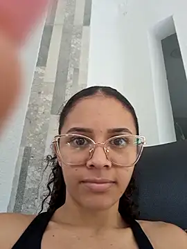 Britany Sweety online show from 09/29/25, 06:13