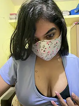 Snapshot of BigBreasted chatting on 02/10/26, 03:38 BigBreasted online show from 02/10/26, 03:38