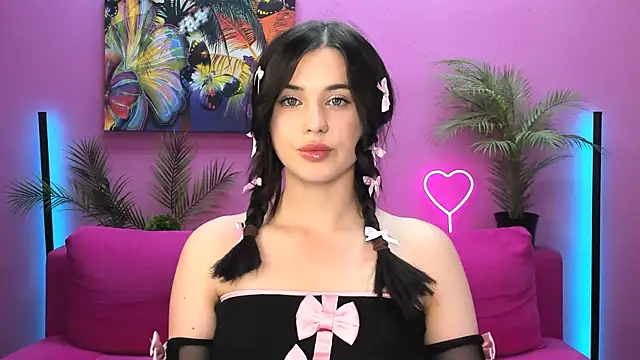 lil angel  online show from 09/23/25, 02:09