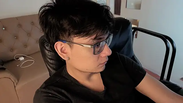 davoxer online show from 04/17/26, 03:09