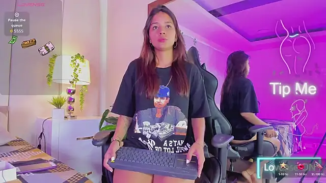 mia rousse25 online show from 03/14/26, 04:23