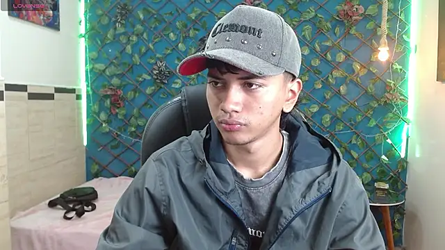 markbowie online show from 02/01/26, 01:42