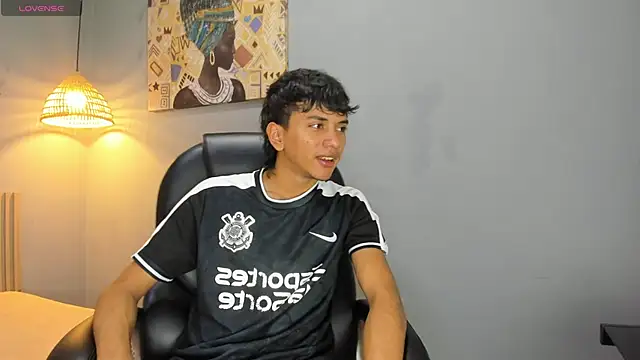 Snapshot of markbowie chatting on 05/31/26, 03:30 markbowie online show from 05/31/26, 03:30