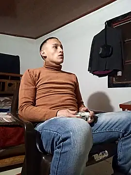 Masterblue hot online show from 10/24/25, 02:19