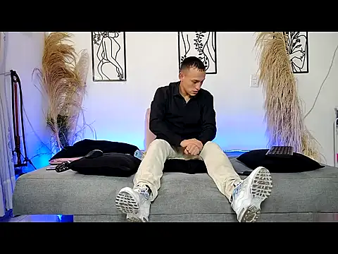 Masterblue hot online show from 12/13/25, 08:36