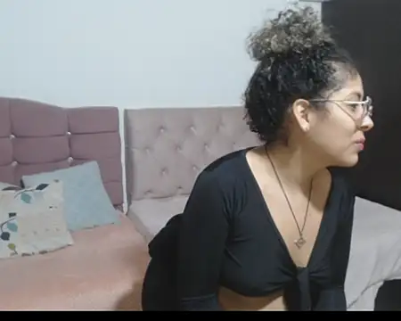 CATTALINAHOT online show from 02/07/26, 03:10