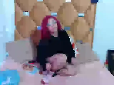 CATTALINAHOT online show from 04/05/26, 02:47