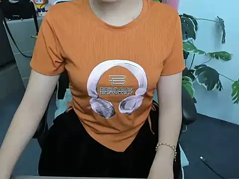 Xiao cute online show from 11/20/25, 02:39