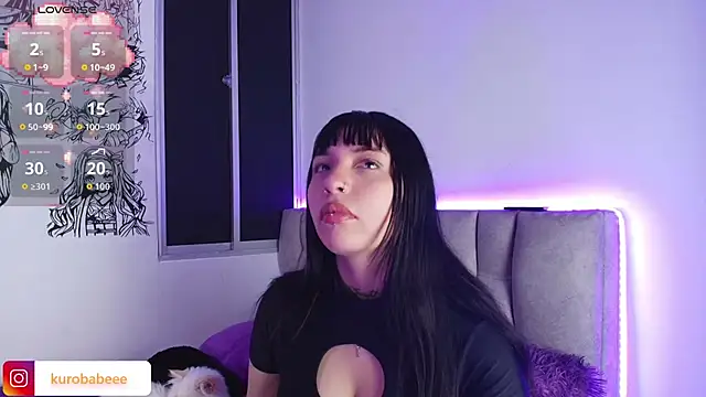 Kuro Vall online show from 12/18/25, 07:42