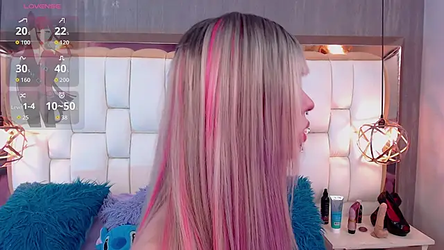 Foxxy Doll online show from 01/13/26, 08:58