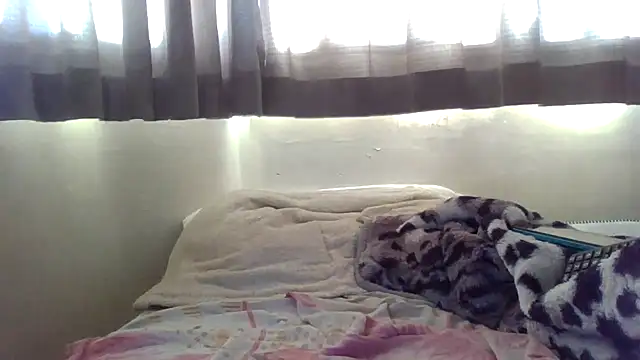 Ziphoo2 online show from 10/22/25, 03:56